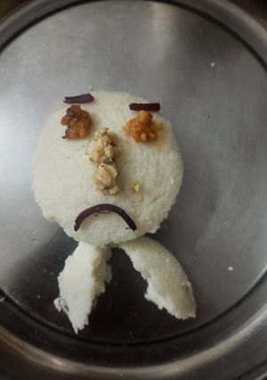 सॉफ्ट इडली (Soft Idli recipe in Hindi) रेसिपी मुख्य फोटो