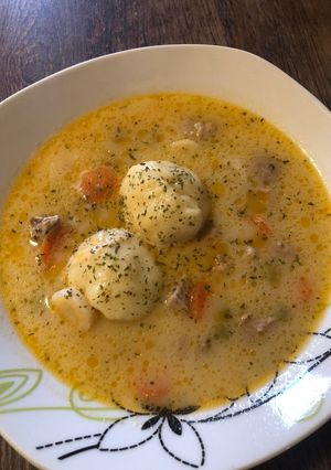 Burgonya gombóc leves recept fotója