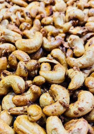 Foto resep Kacang mede goreng bawang, gurih dan renyah