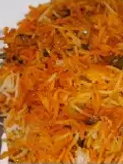 A picture of Vegetable rice with leftover white rice 😋.