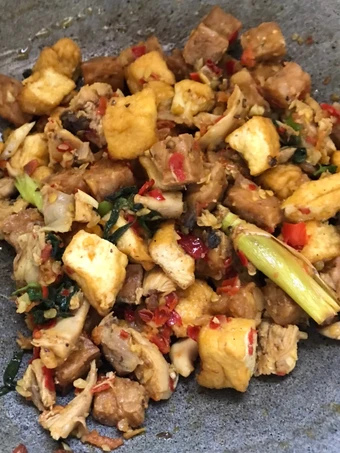 Cara Mudah Membikin Resep Ayam tahu tempe rica kemangi yang Sempurna Anti Ribet, Uenak Banget
