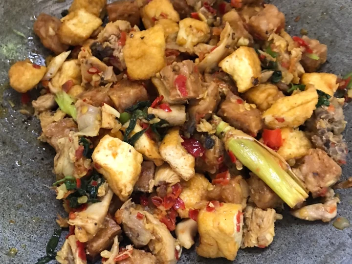 Cara Mudah Membikin Resep Ayam tahu tempe rica kemangi yang Sempurna Anti Ribet, Uenak Banget