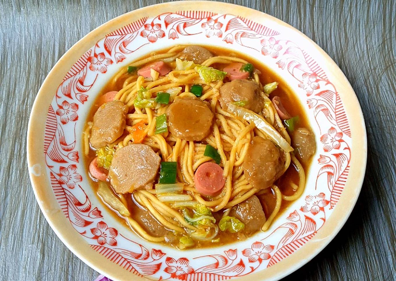 Mie Tek-Tek Baso Sosis