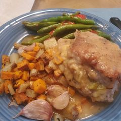 A picture of Apple Stuffed Pork Chops.