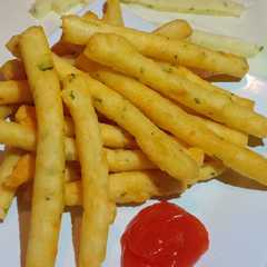 รูปของ Stick Singkong Keju renyah