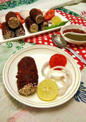 A picture of Sesame Beetroot croquette.