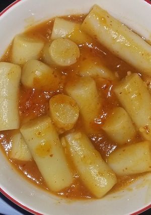 Foto resep Teokkbokki (Kue Beras Pedas Korea)