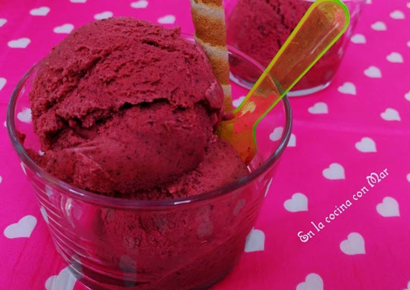Helado de frutos rojos