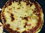 Una foto de zucchini hamburguesa