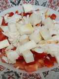 Ensalada en rojo y blanco