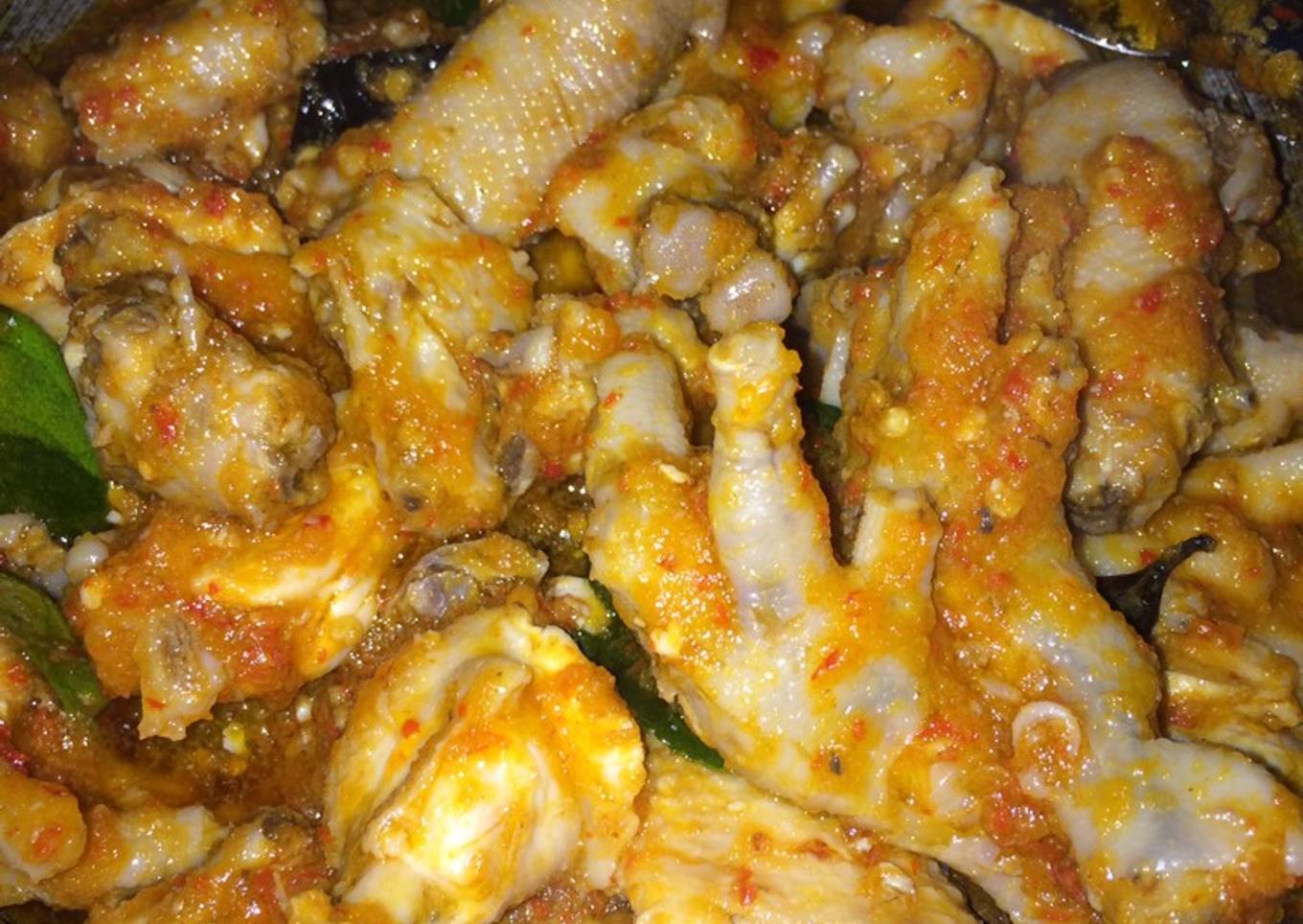 Ceker ayam pedas
