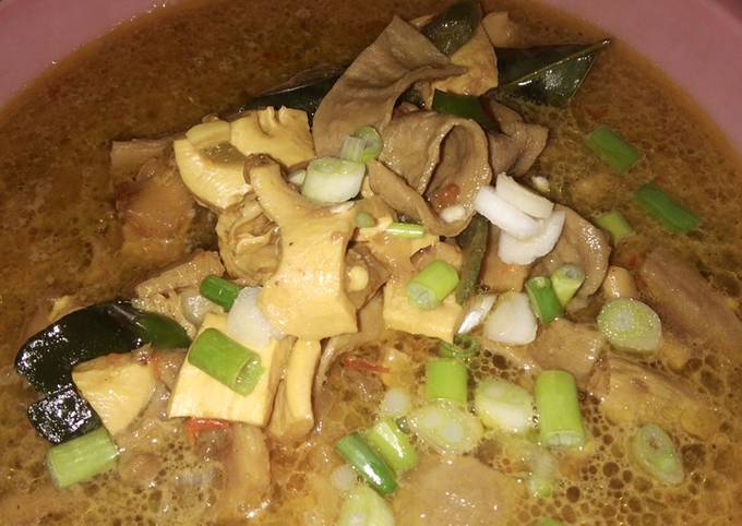 Resep Tongseng Tetelan dan Usus Sapi 🥘 yang Bikin Ngiler