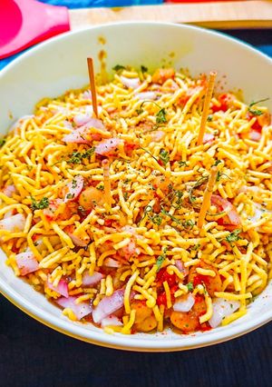 अरबी चाट (Arbi chaat recipe in hindi) रेसिपी मुख्य फोटो