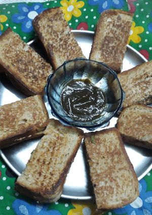 A picture of Paneer tawa toast.