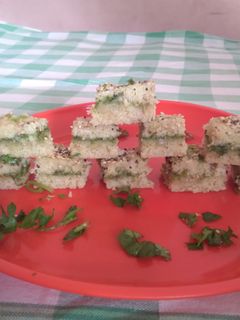 સેન્ડવિચ ઢોકળા (Sandwich Dhokla Recipe In Gujarati) રેસીપી મુખ્ય ફોટો