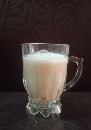 عکسی از دستور شیر بادام عسلی