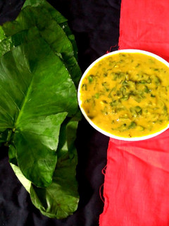 અળવી ની ભાજી (alvi bhaji recipe in gujarati) રેસીપી મુખ્ય ફોટો