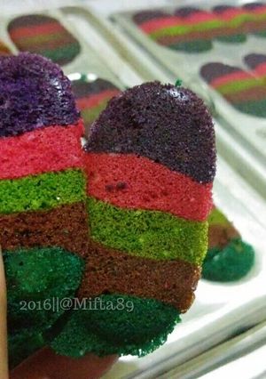 Foto resep Lidang Kucing Pelangi// Rainbow Cat's Tongue Cookies