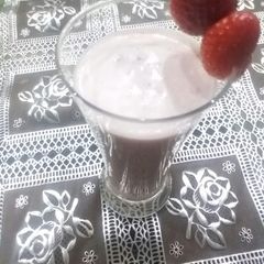 Strawberry milk shake A picture of Strawberry milk shake.