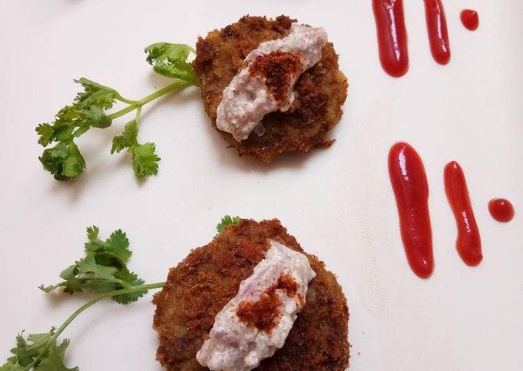 Steps to Prepare Ultimate Rajma Galauti Kebab with Spicy Onion Raita