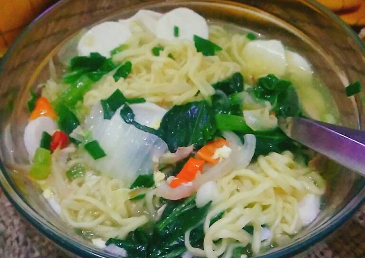 Mie Rebus Siram Sayur