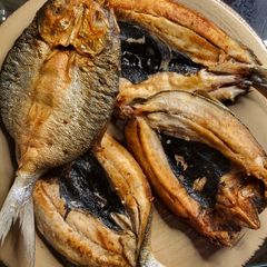 A picture of Fried Marinated Milkfish or Bangus.