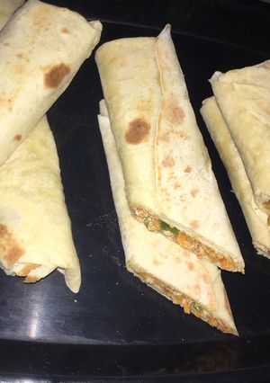 صورة لوصفة شاورما دجاج مع خبز الصاج