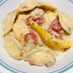 A picture of Quick Creamy Pink Mushroom 🍄 Ravioli.