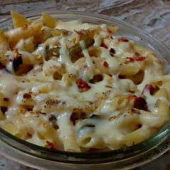 A picture of Baked Pasta with White Sauce.