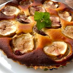 A picture of Fig Maple Syrup Tart.