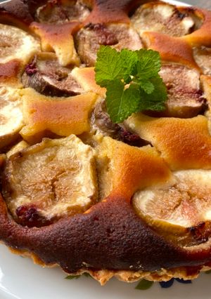 A picture of Fig Maple Syrup Tart.