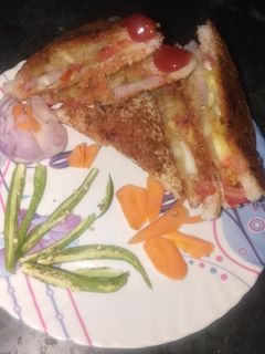 सैंडविच (Sandwich recipe in Hindi) रेसिपी मुख्य फोटो