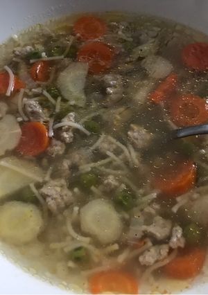 Darált húsos raguleves recept fotója