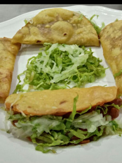A picture of Cheesy taco.
