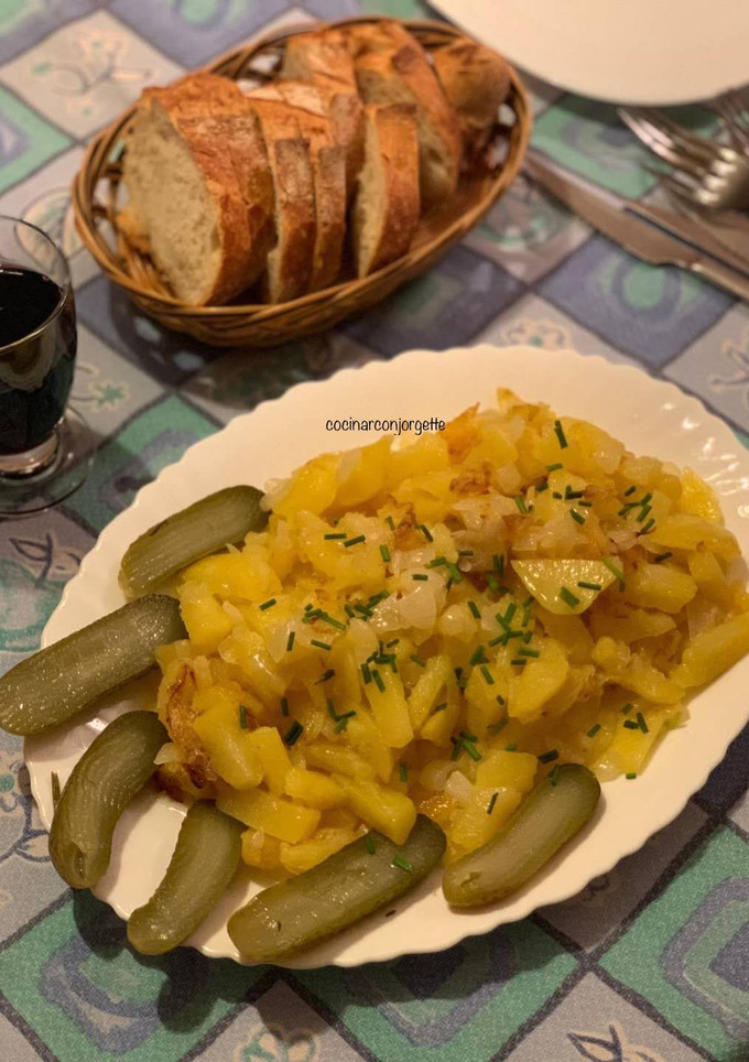 Una foto de Patatas cachondas estilo Manolo