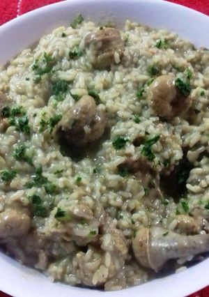 Una foto de Arroz con criadillas o huevos de terneros