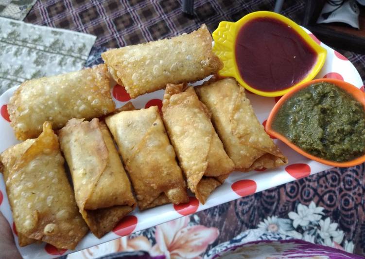 How to Prepare Homemade Potato chicken rolls