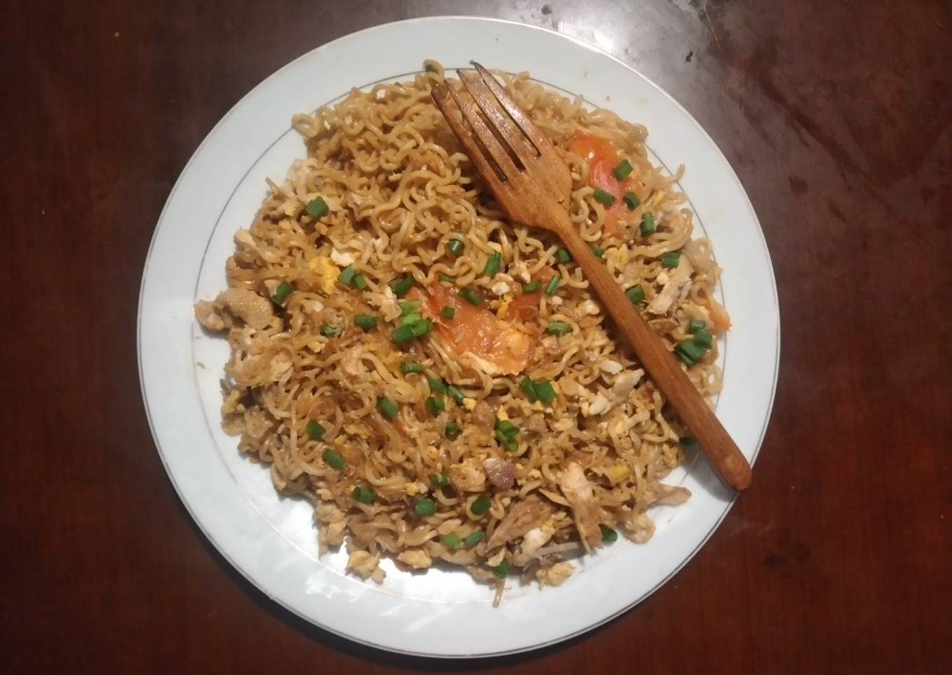 Mie Nyemek Telur Bebek