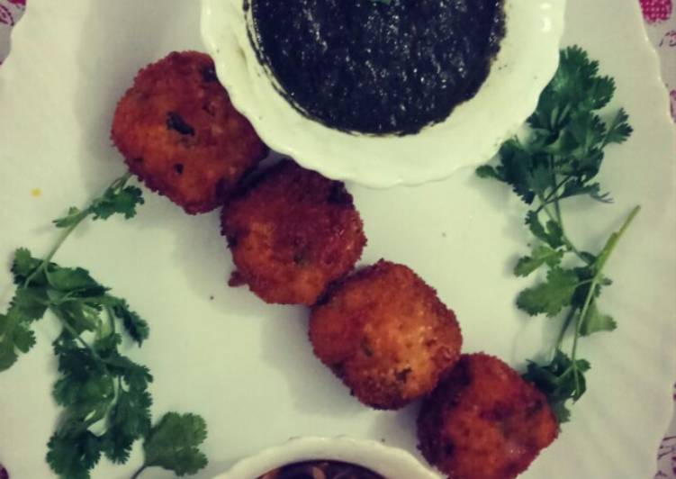 Steps to Make Ultimate Raw banana cutlets