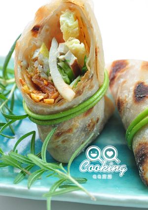 A picture of Creative Kimchi Spring Roll Wraps.