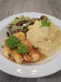 Lemony scallops with leek, mushrooms and creamy potato purée