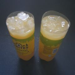 A picture of Orangeade.