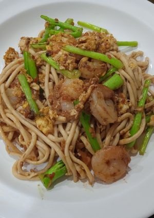 รูปของ สปาเกตตี,กุ้ง,ก้านคะน้าอ่อน - คีโต