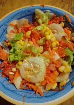 Una foto de Ensalada variada de pepino (Yamila)