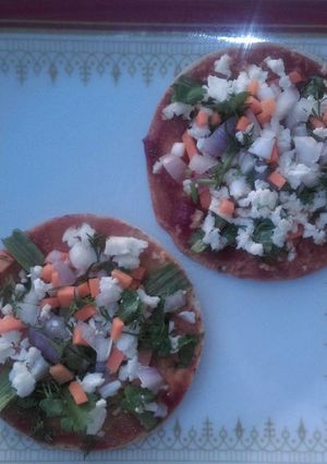 सलाद रोटी (Salad roti recipe in hindi) रेसिपी मुख्य फोटो