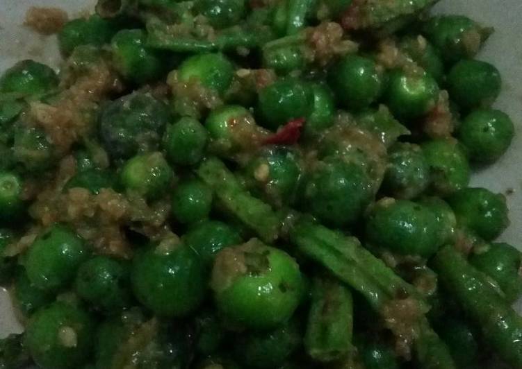 Langkah Mudah untuk Menyiapkan Karedok leunca dan kacang panjang yang Sempurna