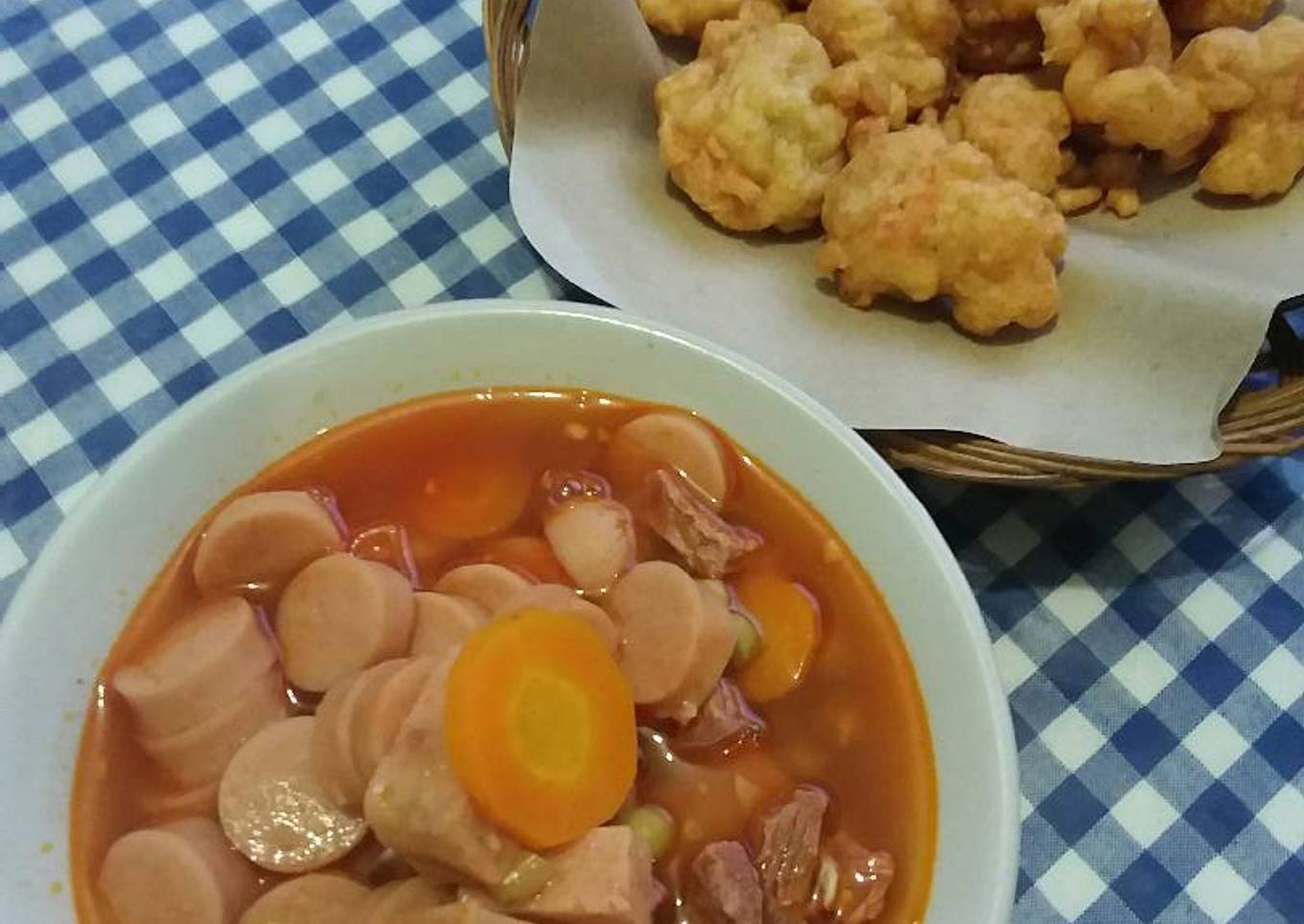 Sop Merah Gorengan Udang