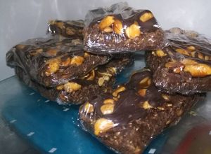 Una foto de Postre: Snickers saludables
