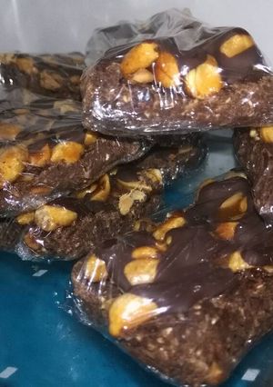 Una foto de Postre: Snickers saludables