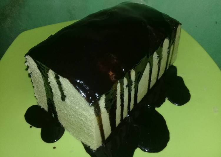 Langkah Mudah untuk Menyiapkan Pandan Cake with Cocholate Ganache Endesss, Sempurna